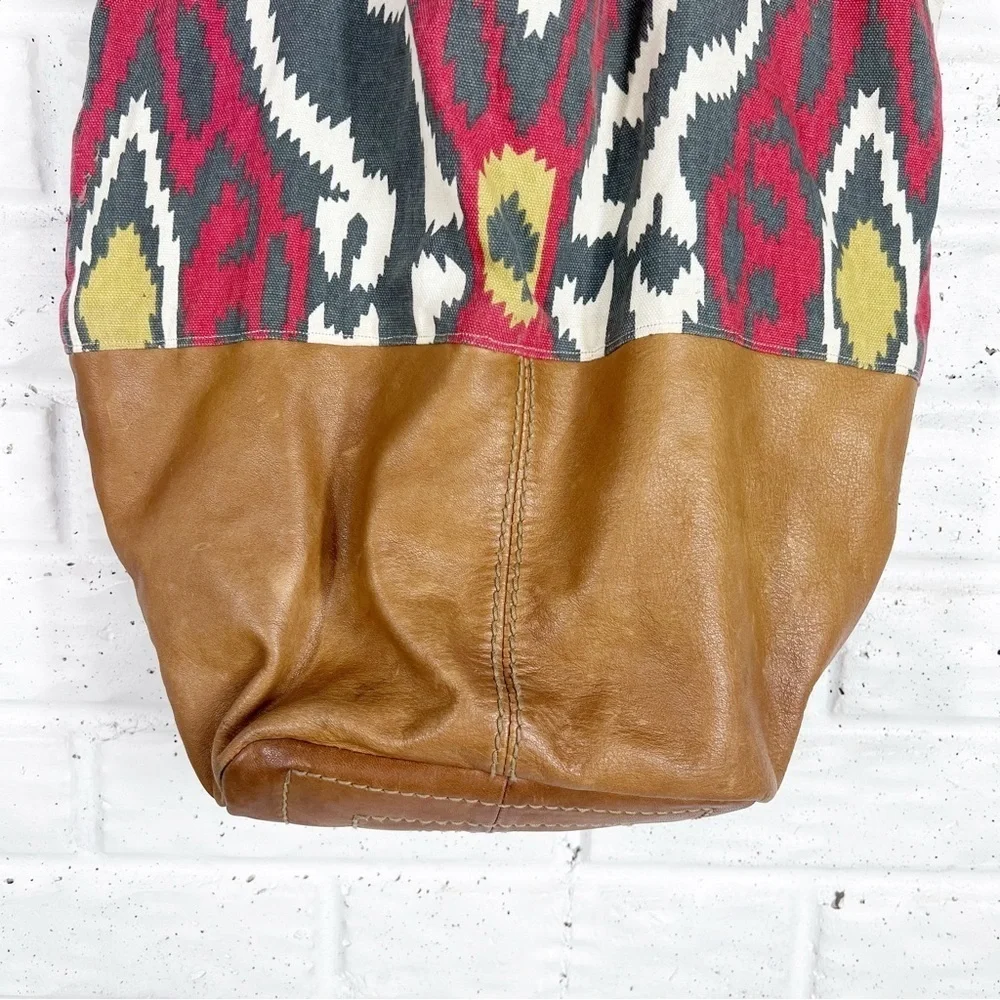 Slouchy Hobo tote bag | Leather & Aztec Print